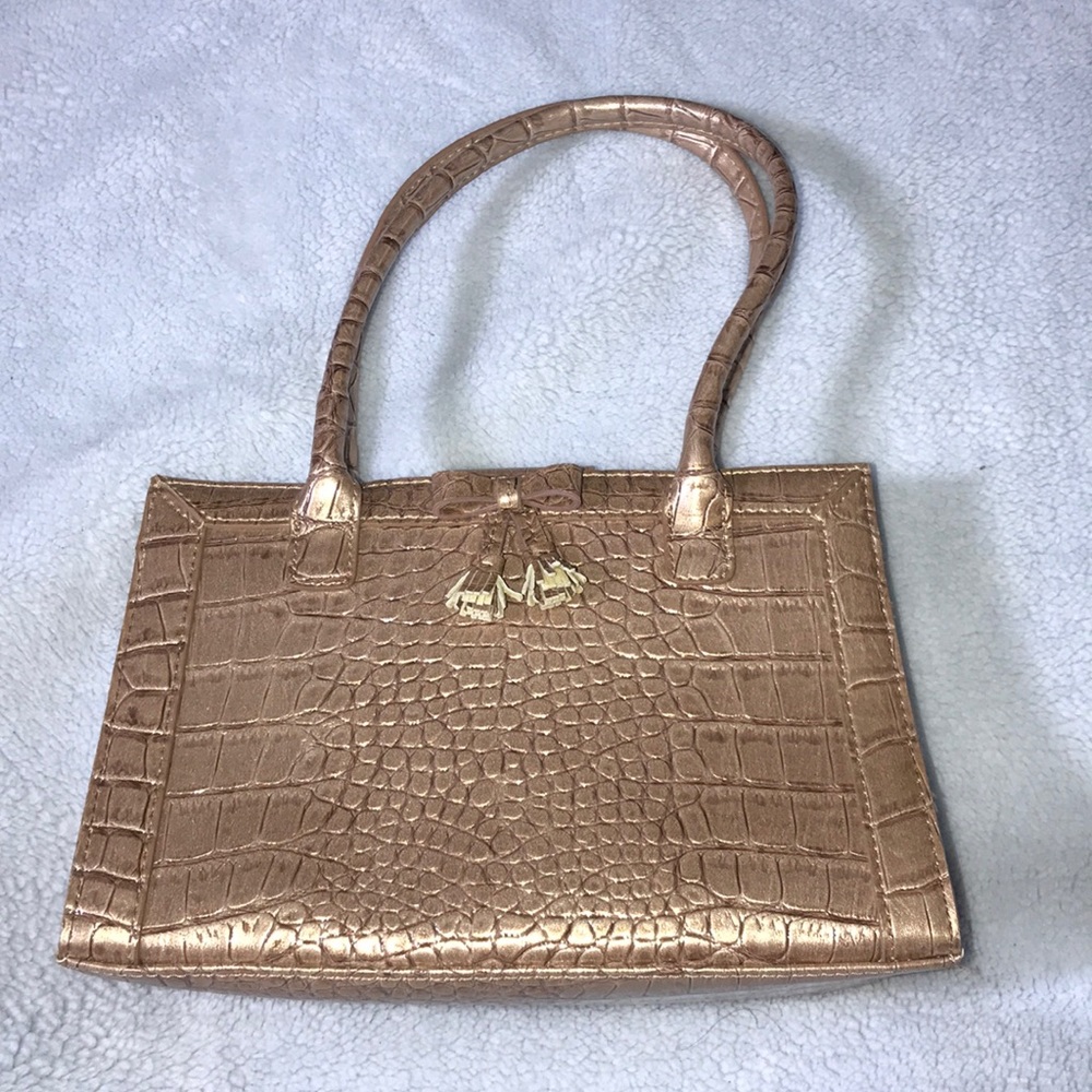 Very cute small purse like new